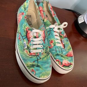 Vans Doren Flamingo Classics. 8.5M/10W. No box